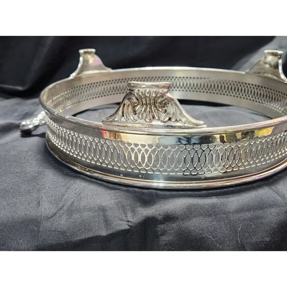 Vtg PYREX 3 Qt (026) Clear Round Glass Casserole with Lid w/Silver Metal Holder